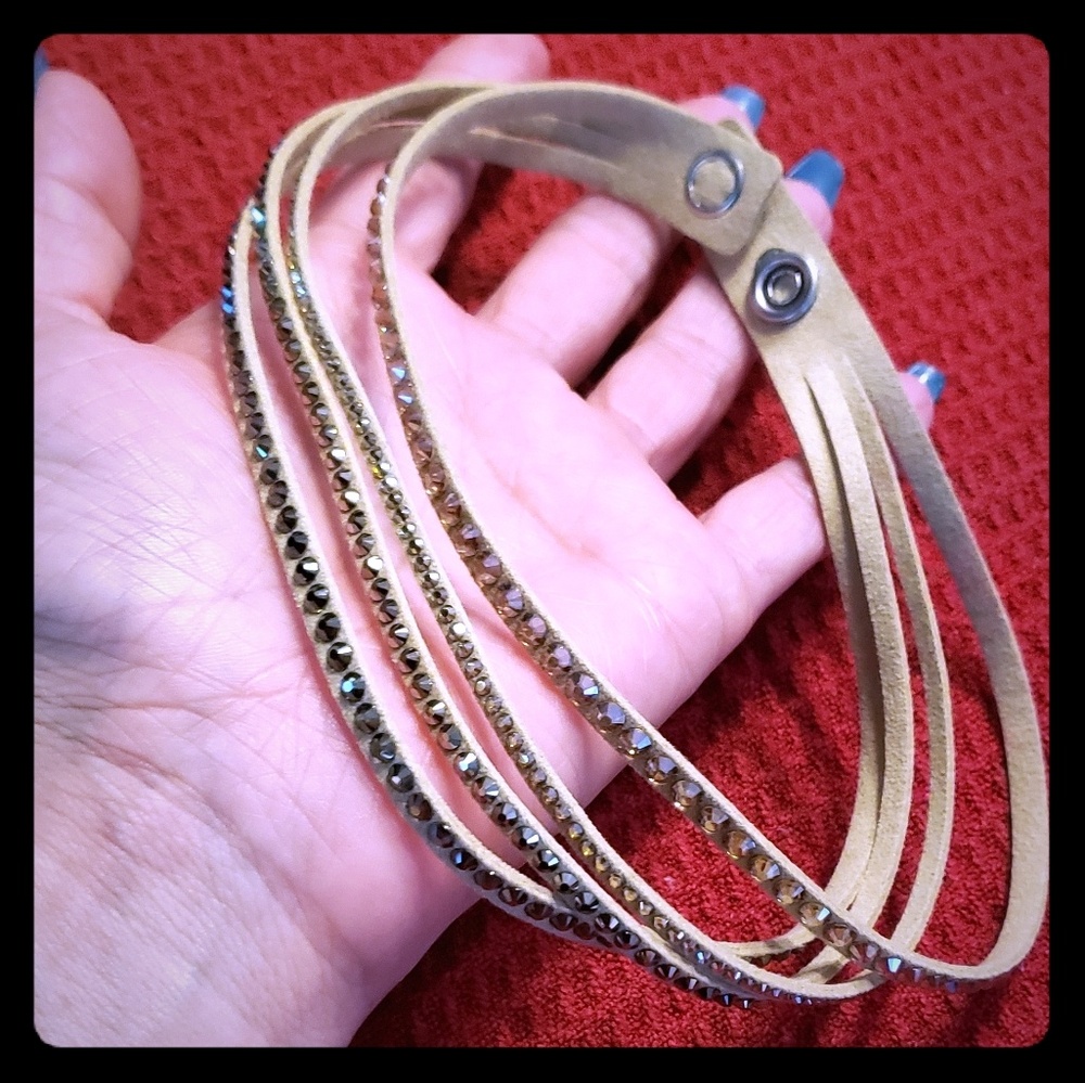 4 band sparkly crystal leather snap on choker